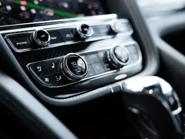 BENTLEY Bentayga V8 S