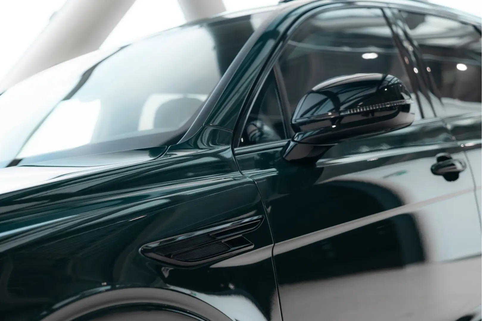 BENTLEY Bentayga V8 S