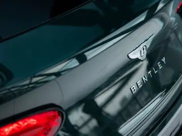 BENTLEY Bentayga V8 S