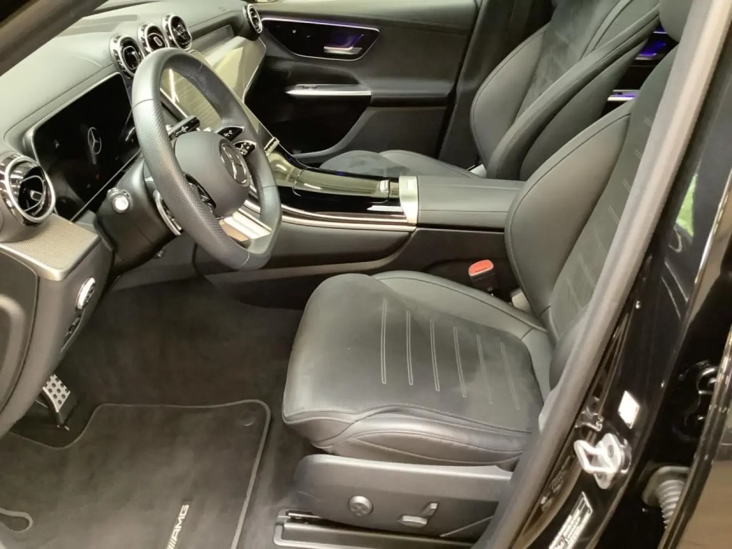 GLC 300 de 4M AMG ADVANCED NIGHT 19'' DIGITAL