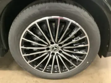 GLC 220 d 4MATIC AMG 20'' DIGITAL LIGHT KEYLESS