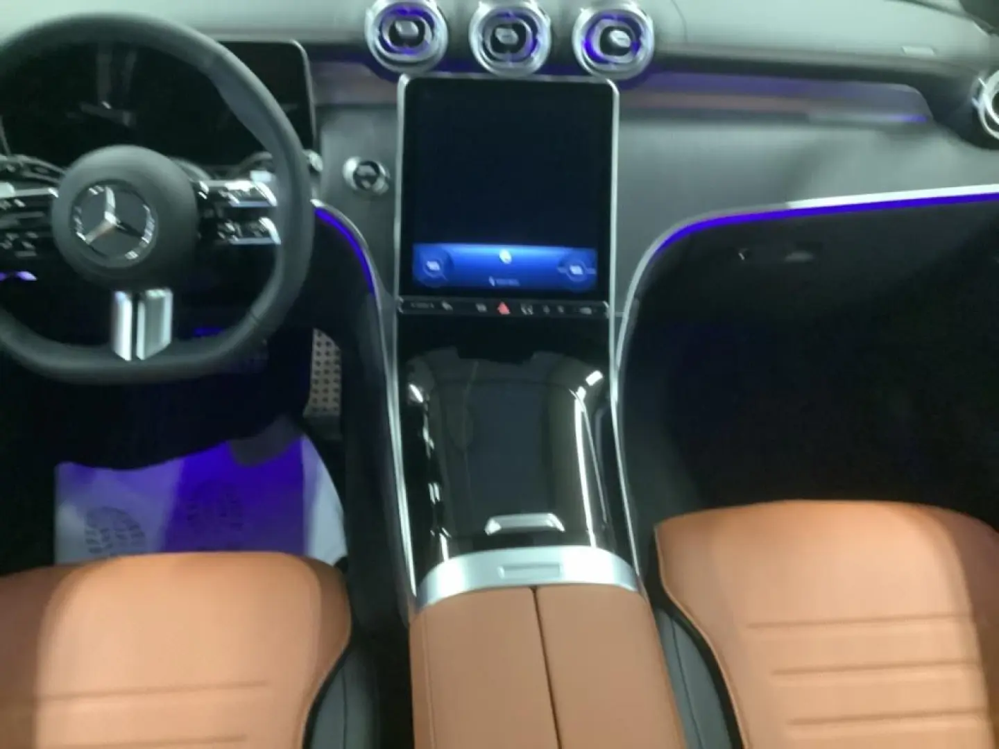 GLC 220 d 4MATIC AMG 20'' DIGITAL LIGHT KEYLESS