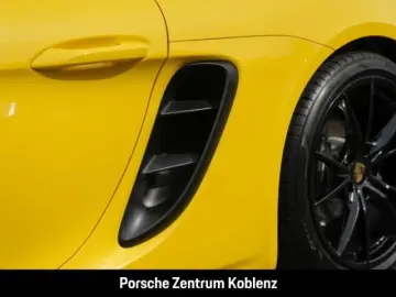 Porsche Cayman 718