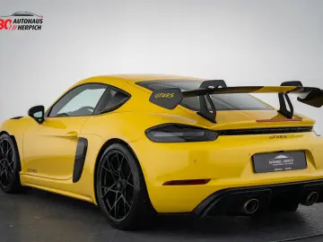Porsche Cayman GT4RS CS