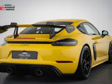 Porsche Cayman GT4RS CS