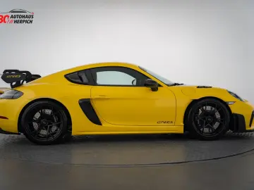 Porsche Cayman GT4RS CS