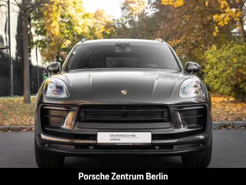 Porshe Macan