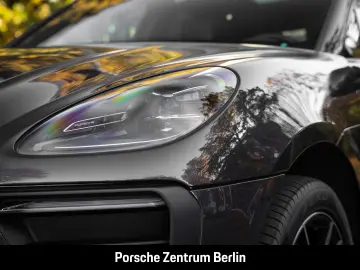 Porshe Macan