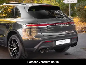Porshe Macan