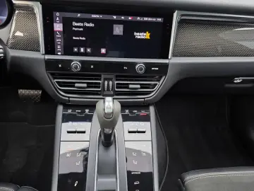 Porsche Macan GTS