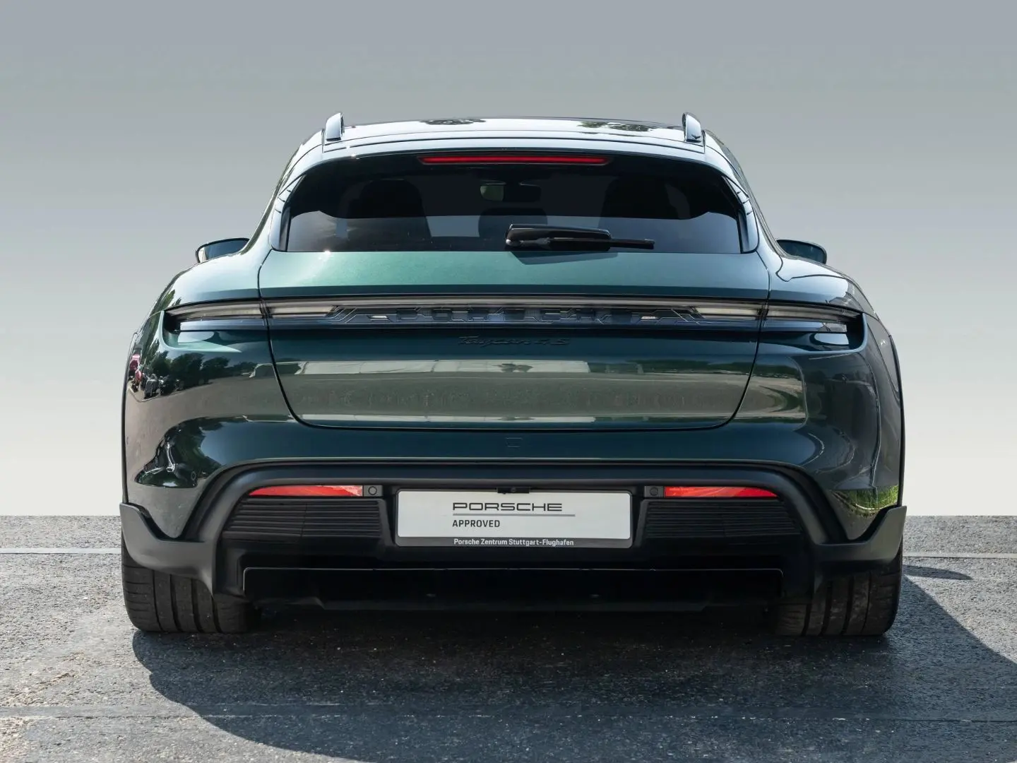 Porsche Taycan 4S Cross