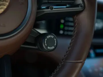 Porsche Taycan 4S Cross