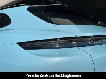 Porsche Taycan Turbo Cross