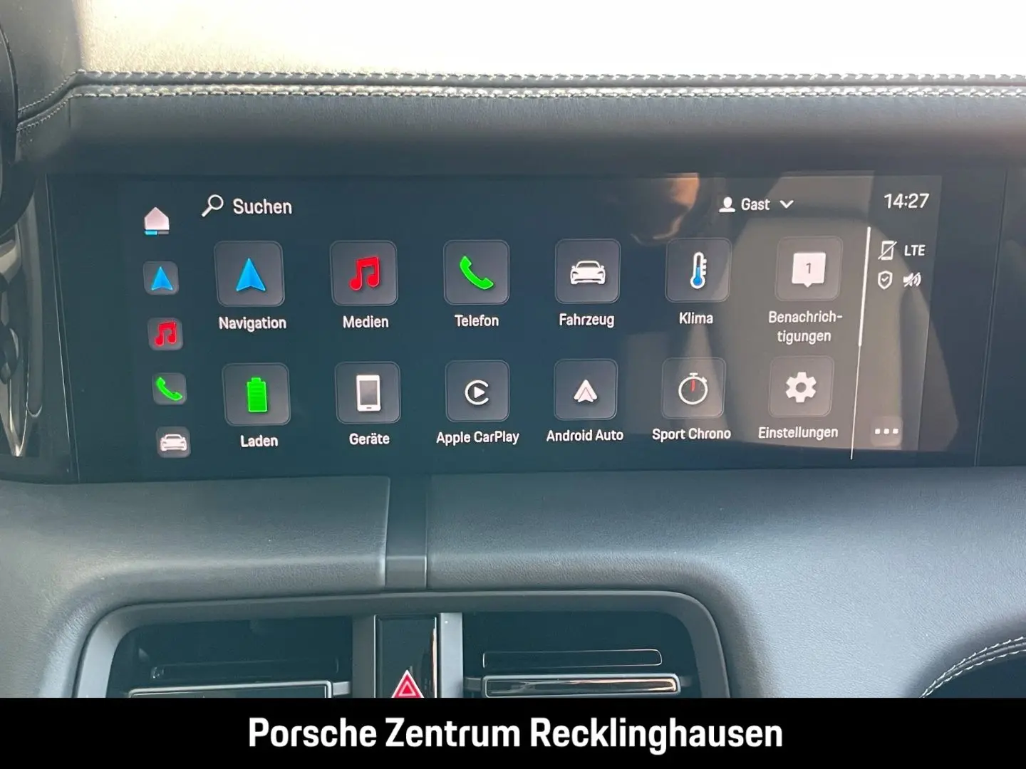 Porsche Taycan Turbo Cross