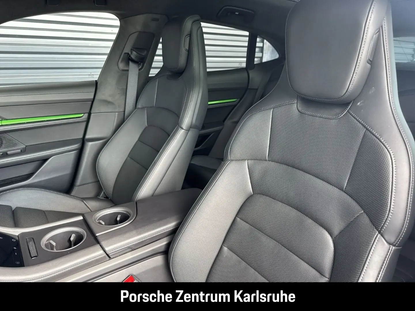 Porsche Taycan GTS Sport