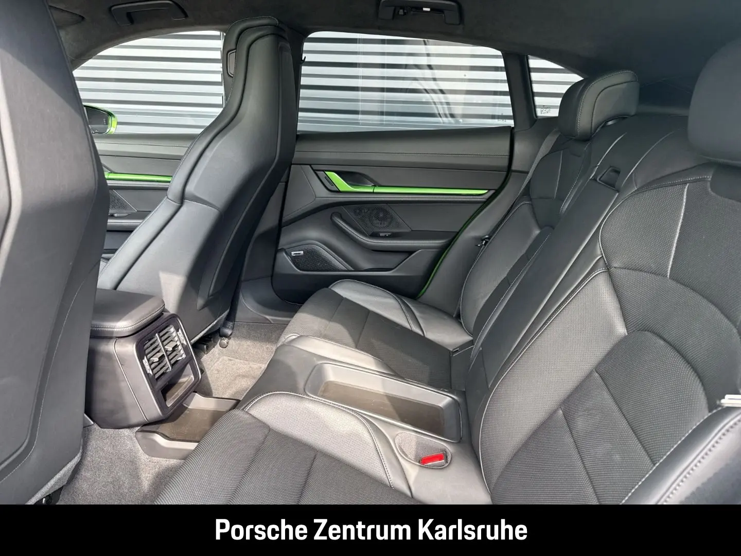 Porsche Taycan GTS Sport