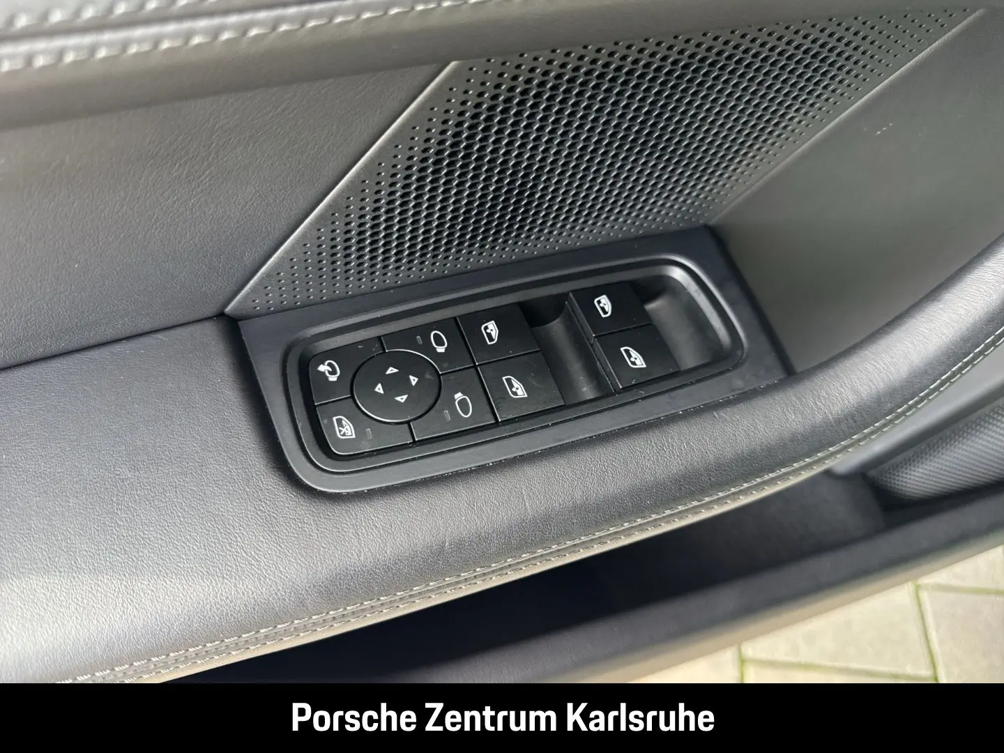 Porsche Taycan GTS Sport