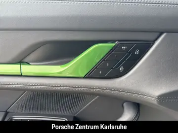 Porsche Taycan GTS Sport