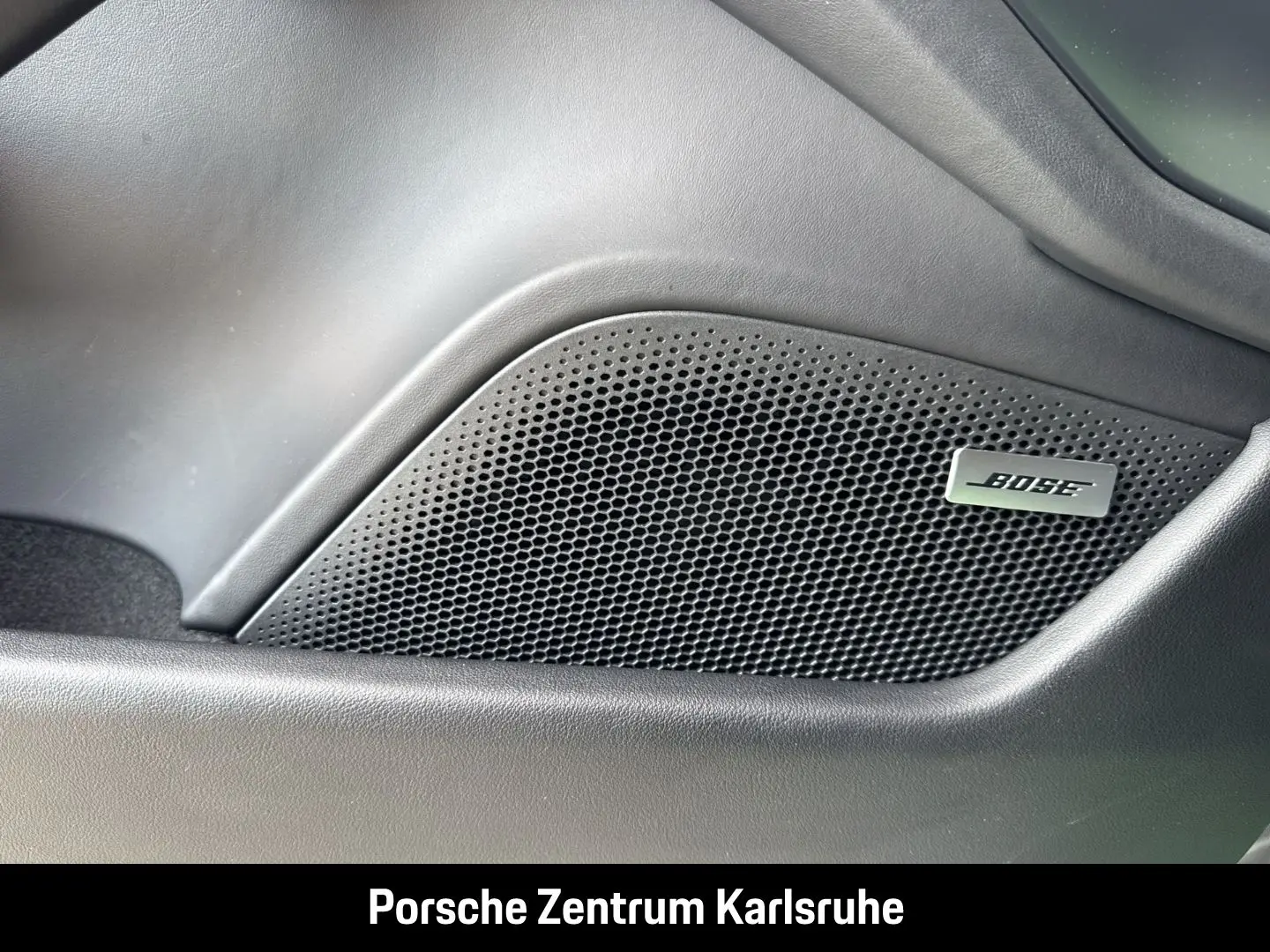 Porsche Taycan GTS Sport