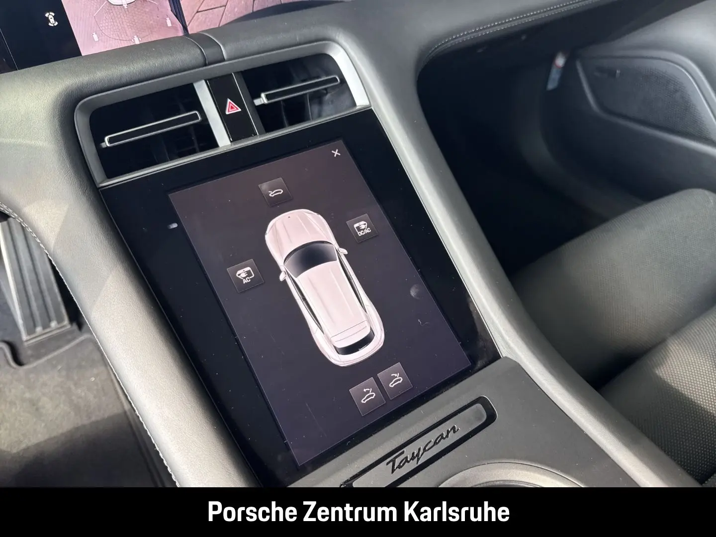 Porsche Taycan GTS Sport