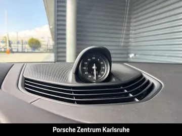 Porsche Taycan GTS Sport