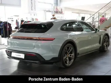 Porsche Taycan 4 Cross