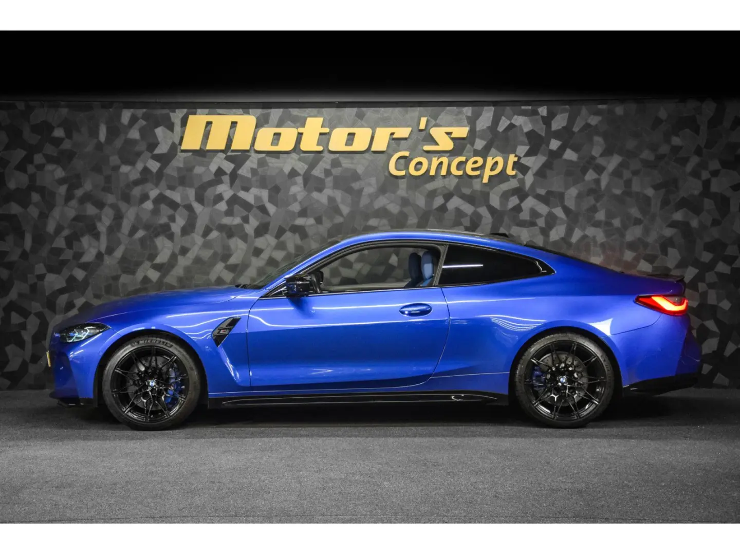 BMW M4 Compétition Coupé X-DRIVE