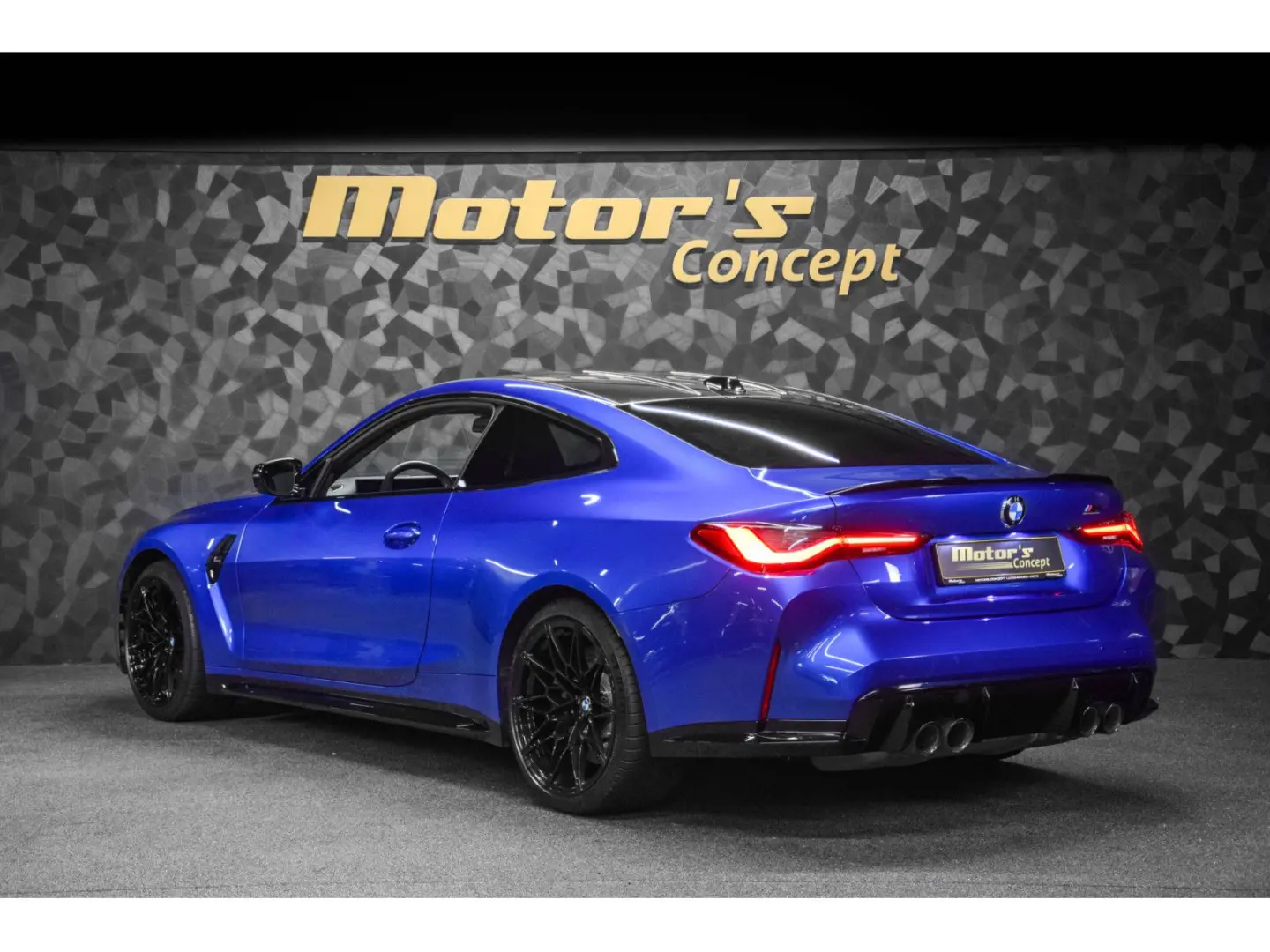 BMW M4 Compétition Coupé X-DRIVE