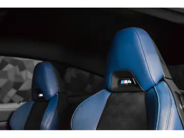 BMW M4 Compétition Coupé X-DRIVE