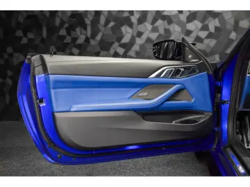 BMW M4 Compétition Coupé X-DRIVE