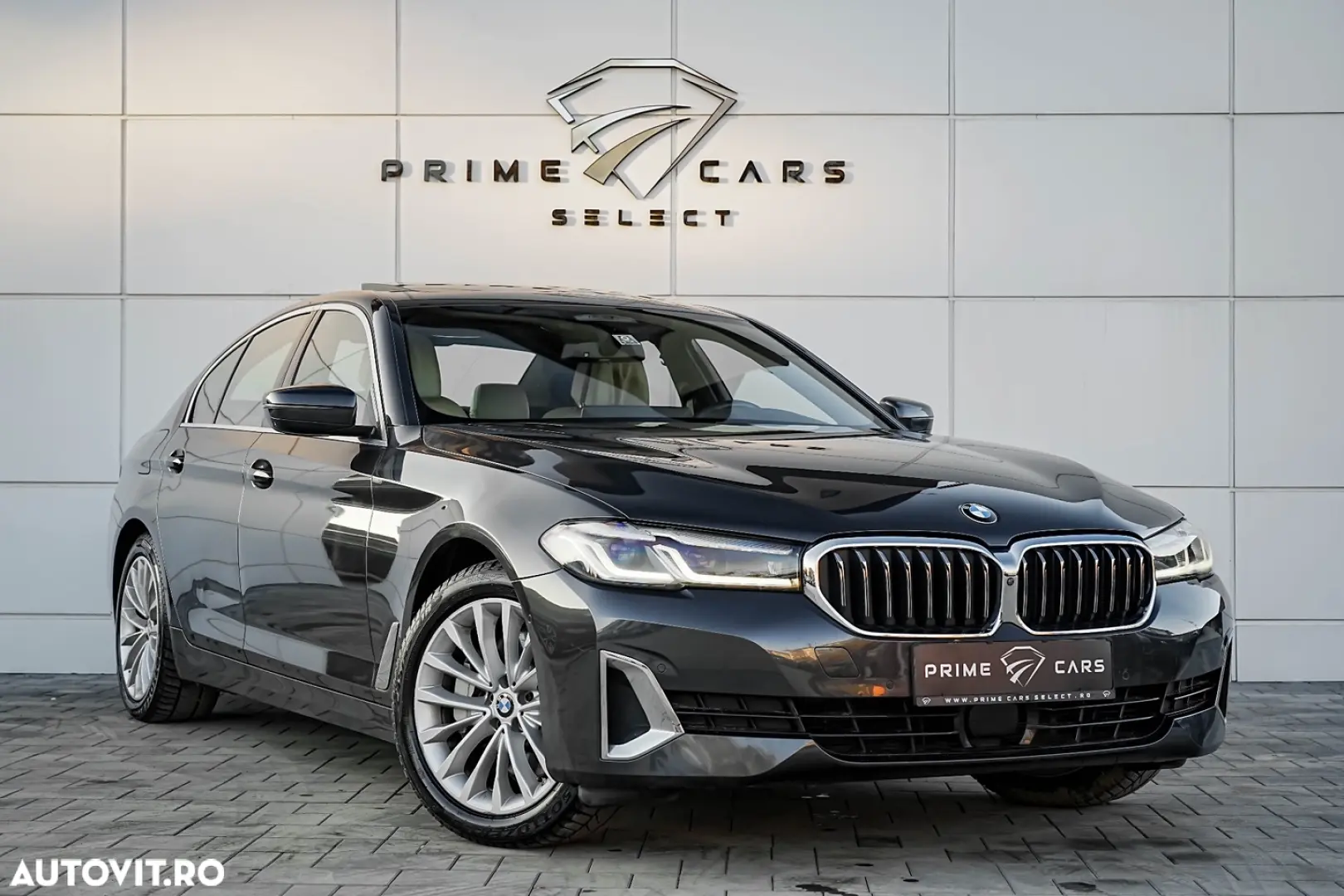 BMW Seria 5 530e Aut. Luxury Line
