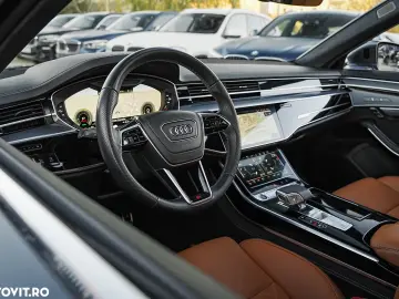 Audi A8 L 60 TFSI e quattro tiptronic