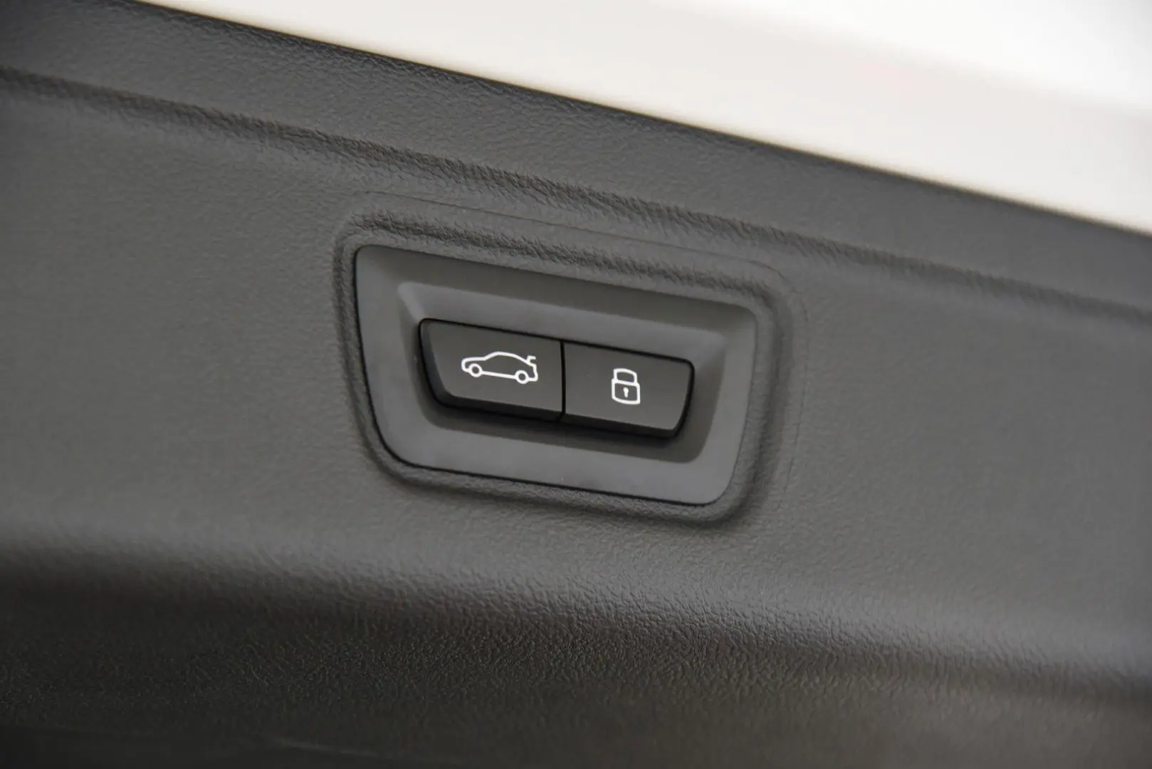 320d Touring xDrive M Sport