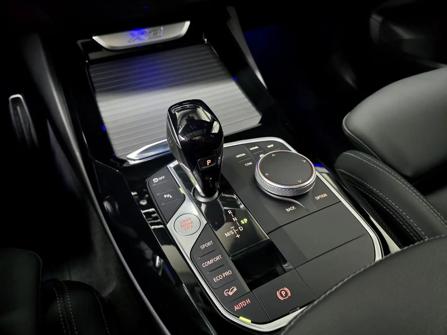 X3 xDrive30i M Sport  Pano AHK 360 HuD H&K