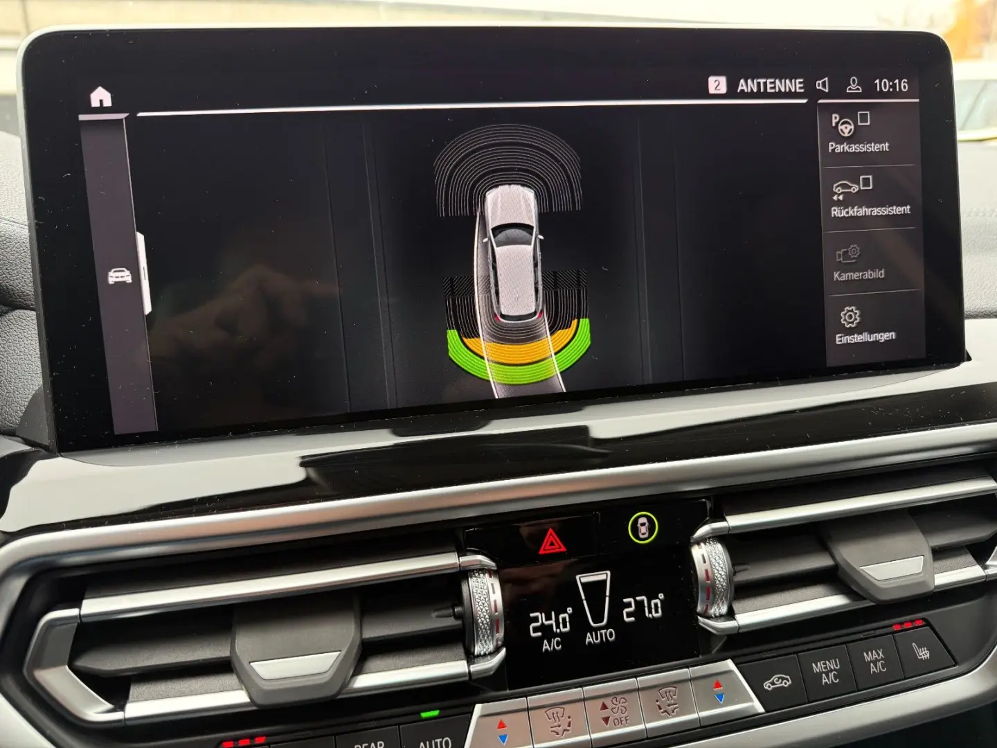 X3 xDrive 20d DriveAsist AHK Laser HUD Keyless