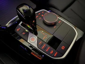 X3 xDrive 20d DriveAsist AHK Laser HUD Keyless