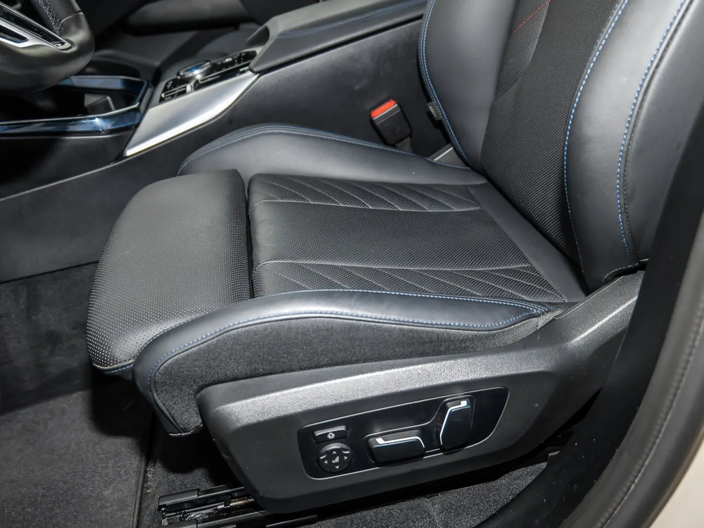 X3 20d xDrive M Sport PANO ACC AHK RFK NAVI LED