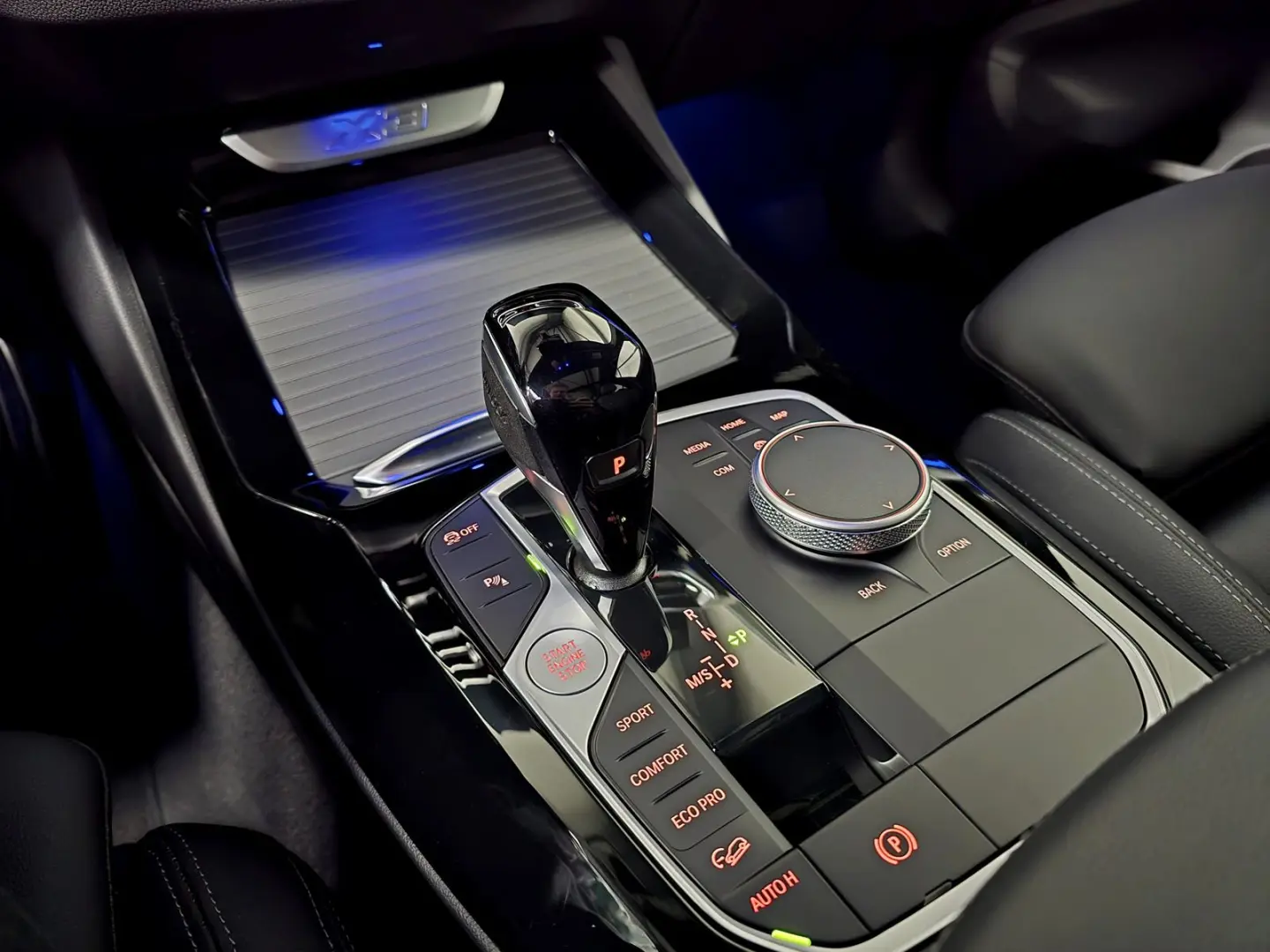 X3 2.0i xDrive M Sport  Pano AHK ACC HuD