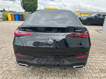 GLC 300 d 4M Coupe  AMG Line Pano Burmester 360