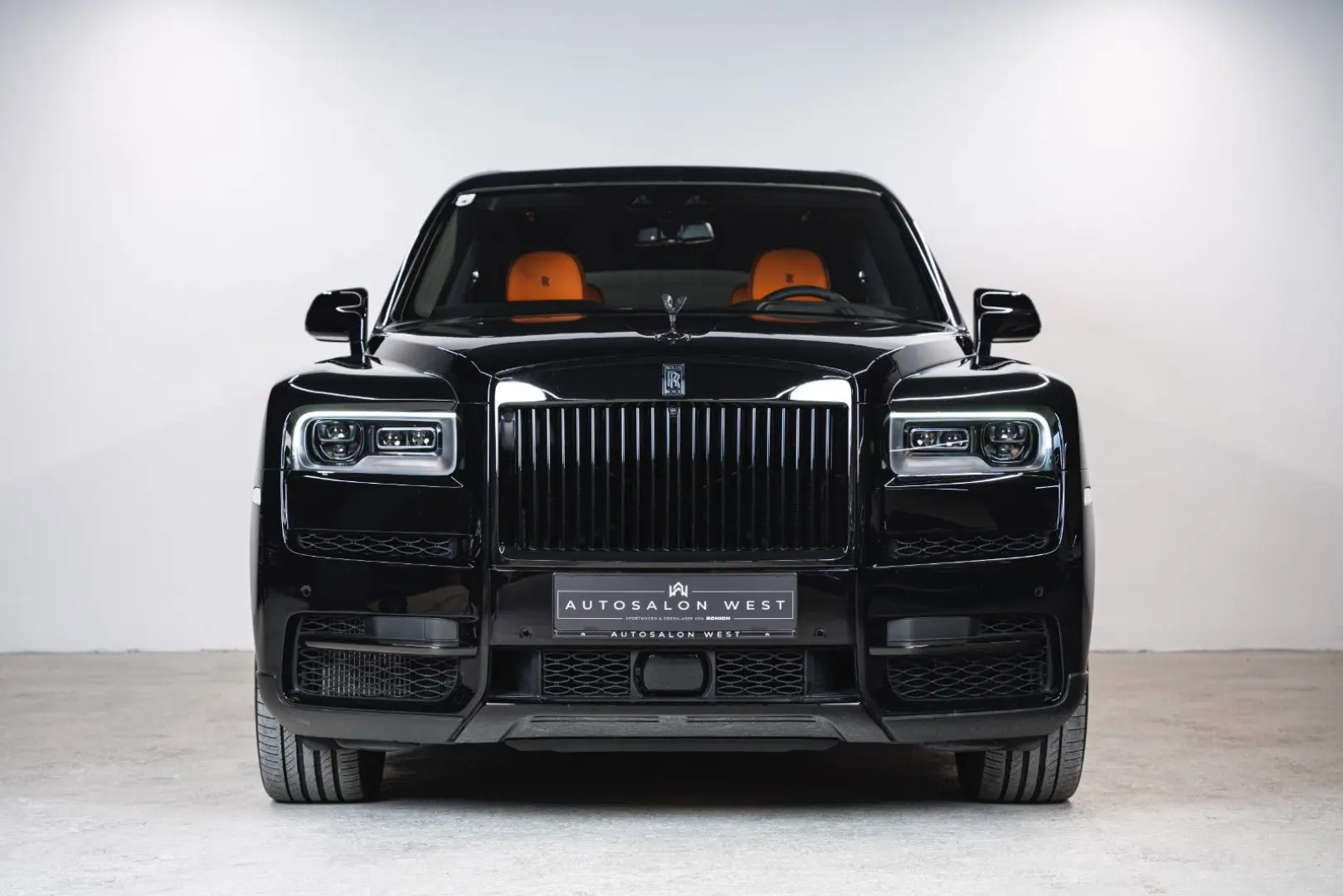 Cullinan Black Badge  FULL OPTION