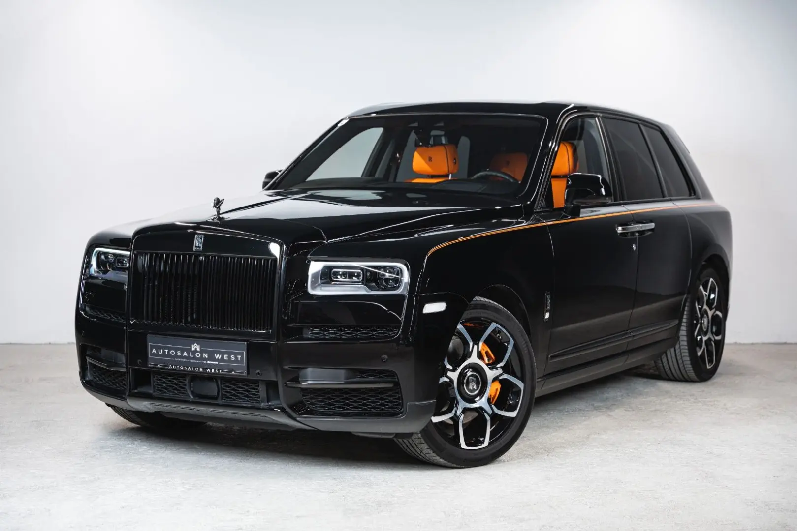 Cullinan Black Badge  FULL OPTION