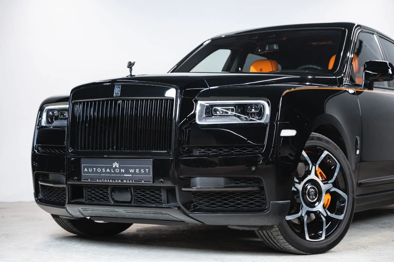 Cullinan Black Badge  FULL OPTION