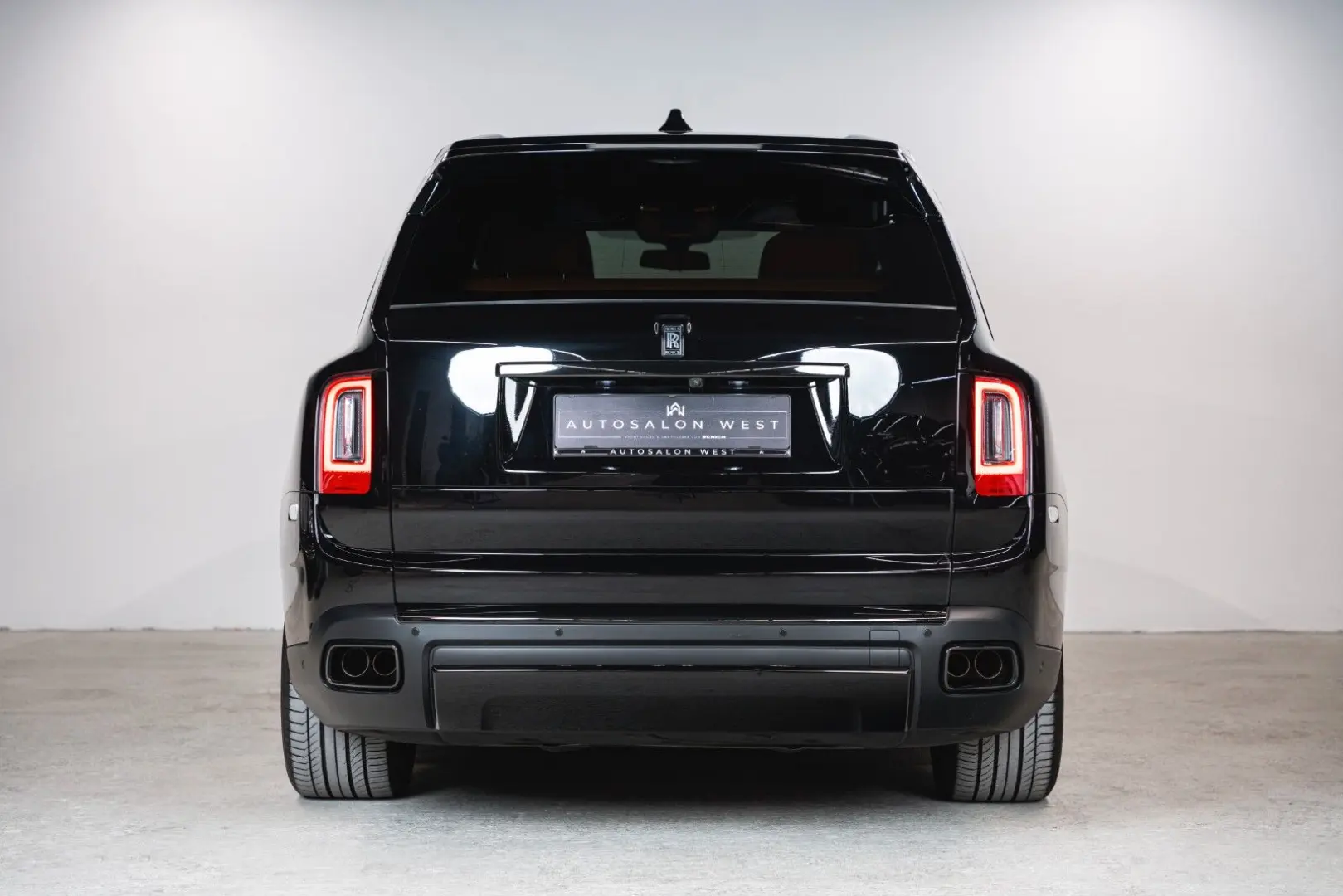 Cullinan Black Badge  FULL OPTION