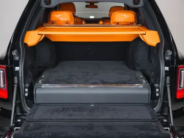 Cullinan Black Badge  FULL OPTION