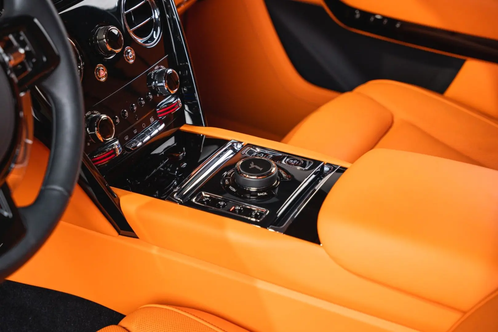 Cullinan Black Badge  FULL OPTION