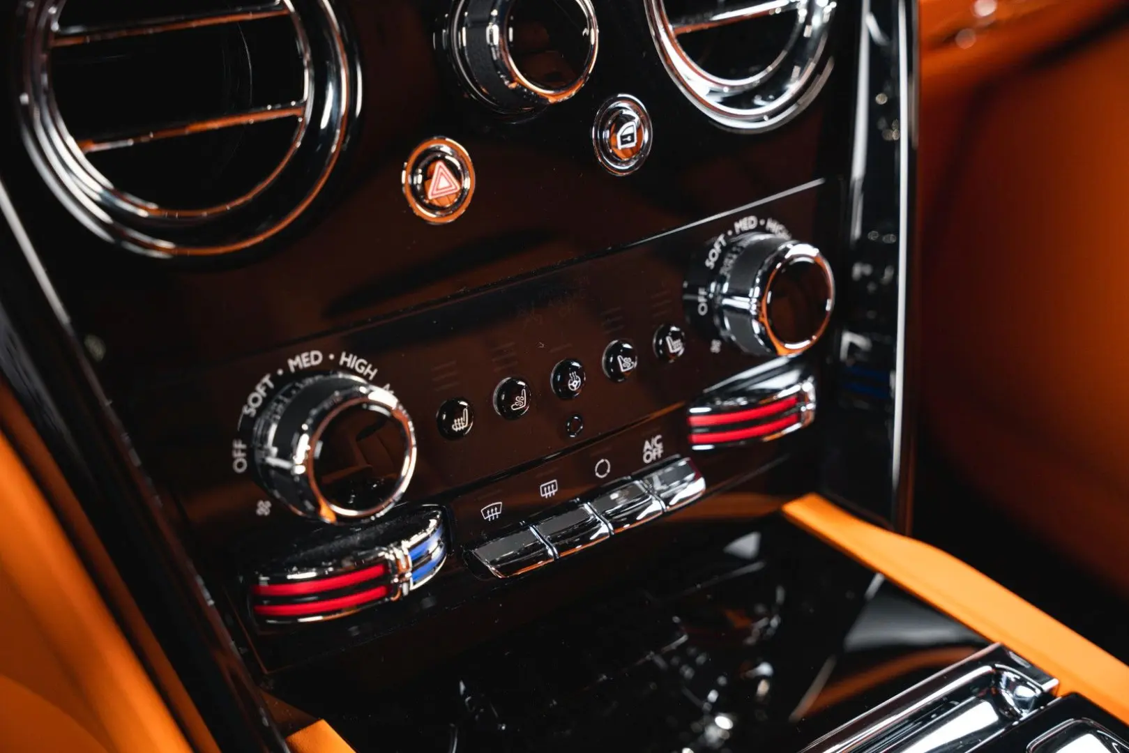 Cullinan Black Badge  FULL OPTION