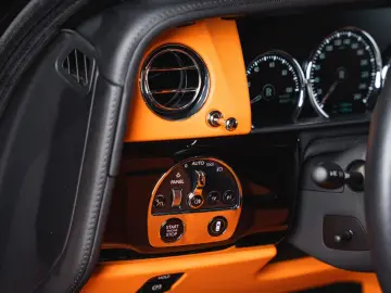 Cullinan Black Badge  FULL OPTION