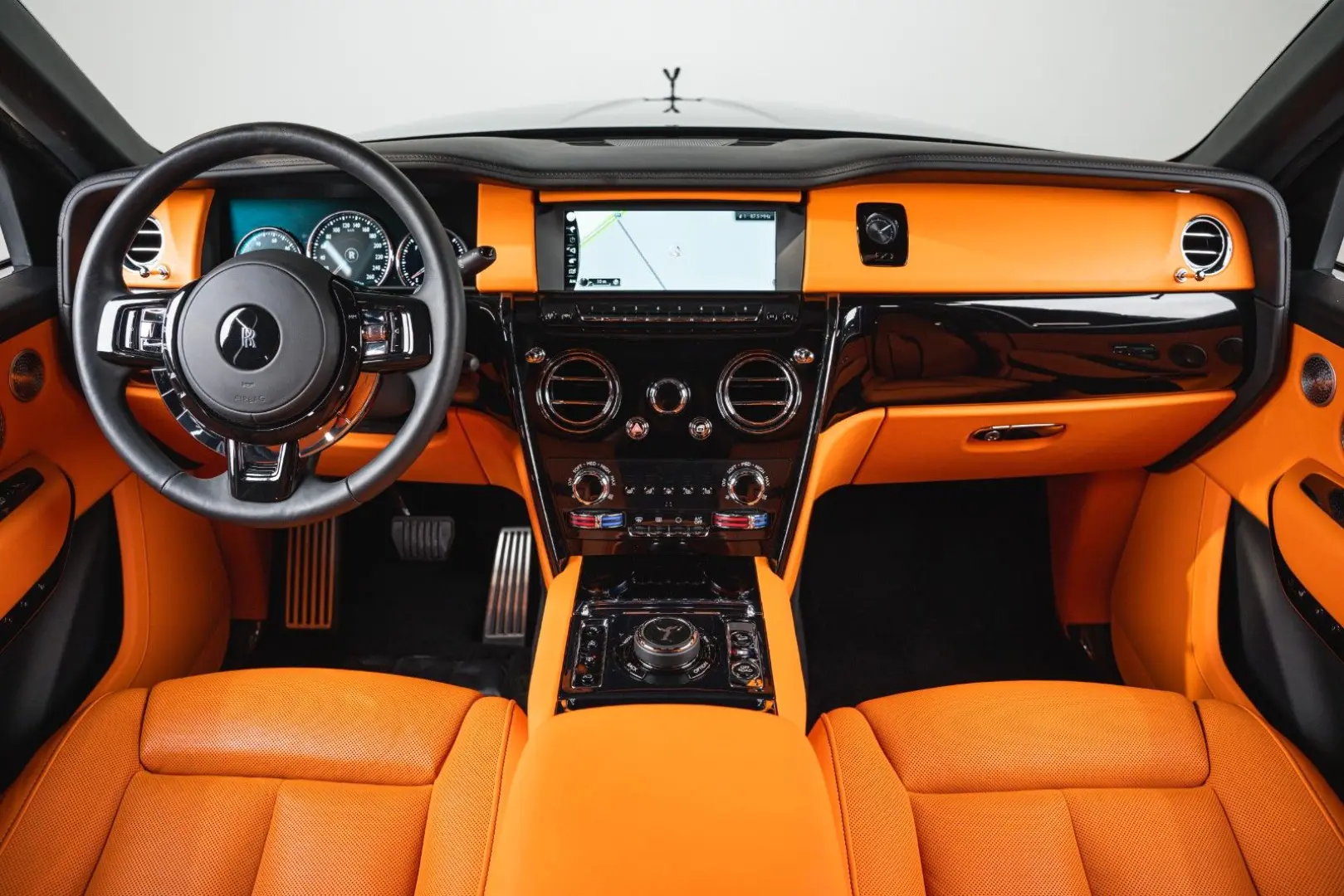 Cullinan Black Badge  FULL OPTION