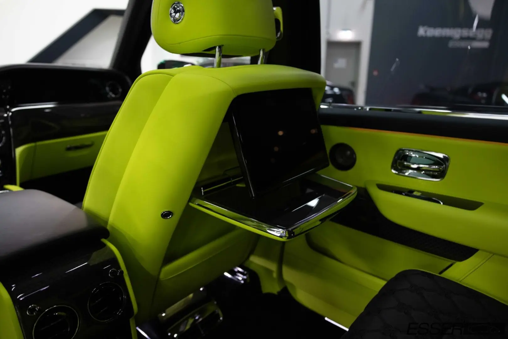 Cullinan Series II Black Badge   Bespoke