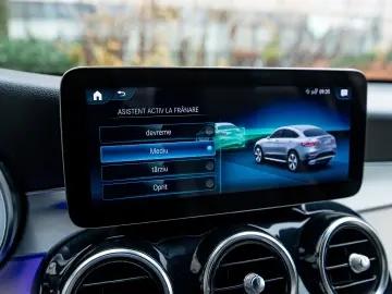 Mercedes-Benz GLC 220